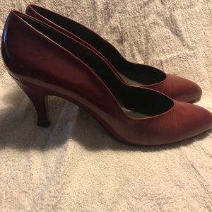 Liz Claiborne heels burgundy 7 1/2